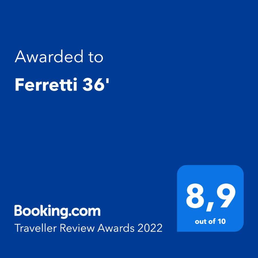 Ferretti 36 ' Bateau A Quai Vieux-Port Cannes Festival La Croisette Ngoại thất bức ảnh